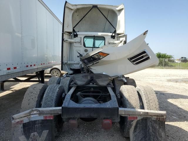 2016 Western Star 5700 XE