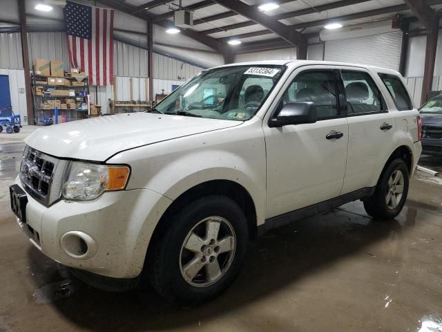 2010 Ford Escape XLS