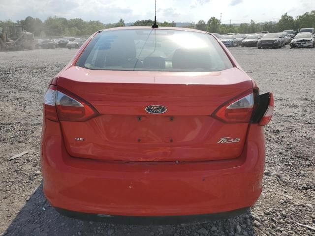 2015 Ford Fiesta SE