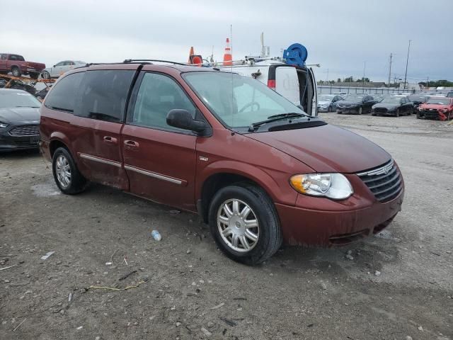 2007 Chrysler Town & Country Touring