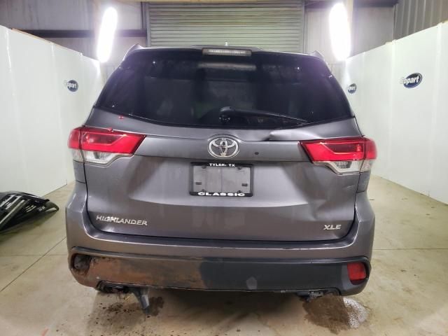 2019 Toyota Highlander SE