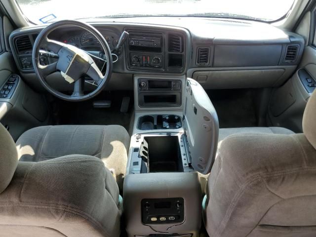 2004 Chevrolet Tahoe C1500