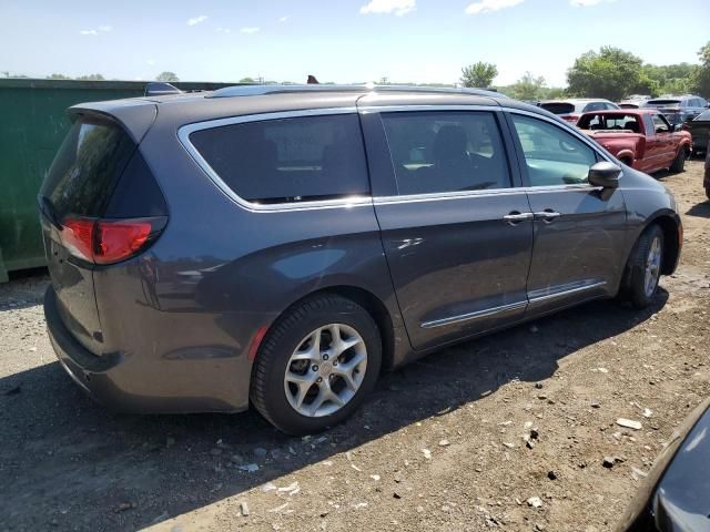 2017 Chrysler Pacifica Touring L Plus