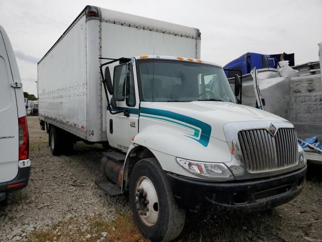 2003 International 4000 4300