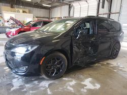 Salvage cars for sale at Kansas City, KS auction: 2018 Chrysler Pacifica Touring L