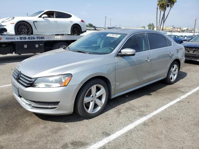 2013 Volkswagen Passat SE