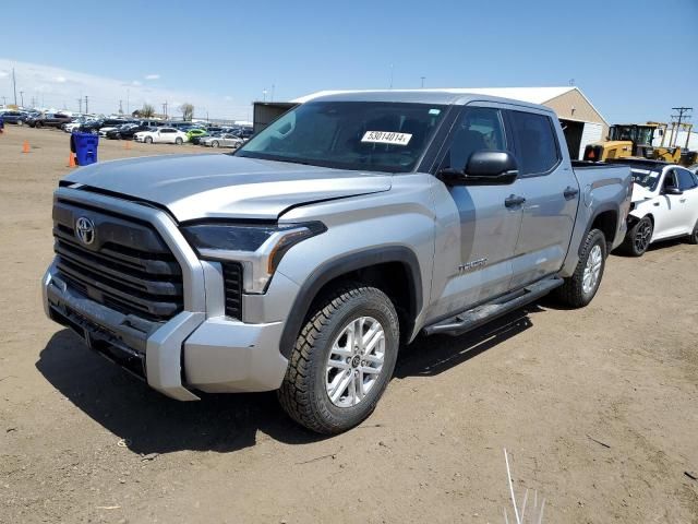 2022 Toyota Tundra Crewmax SR