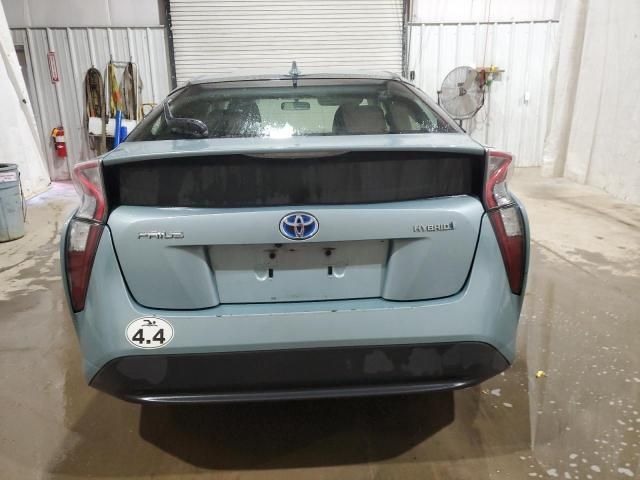 2016 Toyota Prius