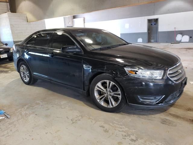 2013 Ford Taurus SEL