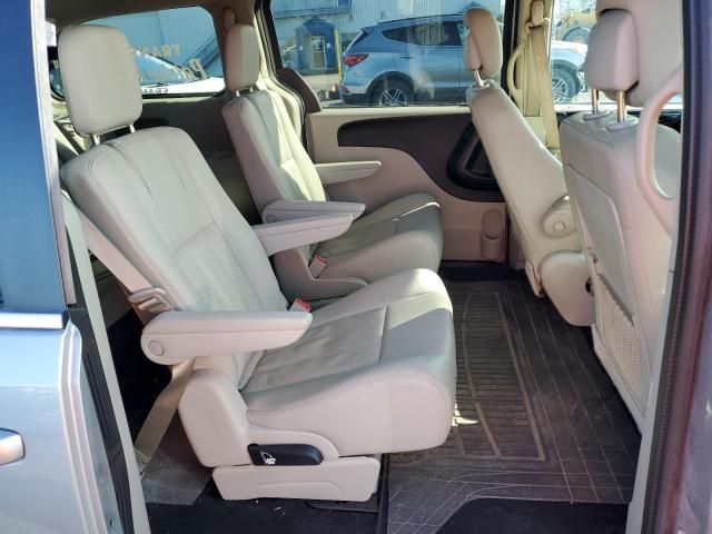 2019 Dodge Grand Caravan Crew