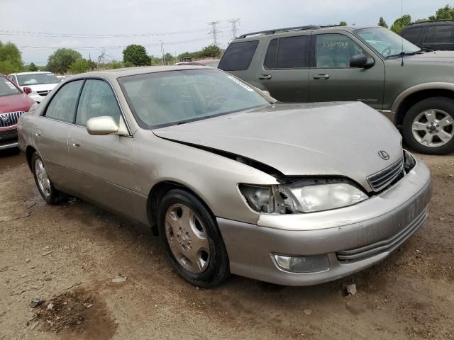 2000 Lexus ES 300