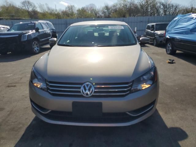 2015 Volkswagen Passat S