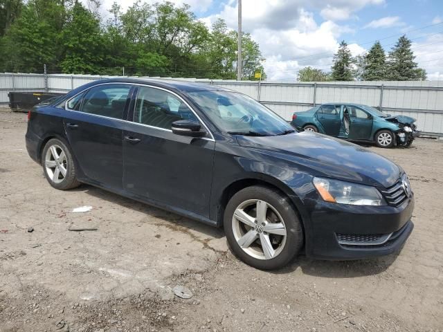 2012 Volkswagen Passat SE