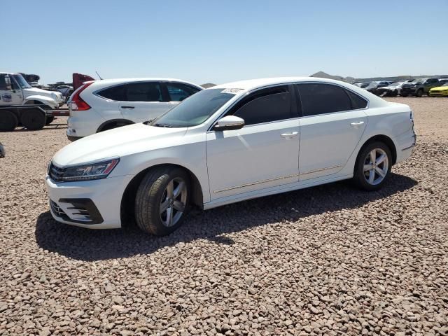 2016 Volkswagen Passat S