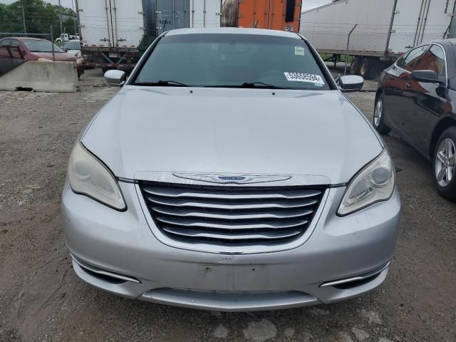 2012 Chrysler 200 Limited