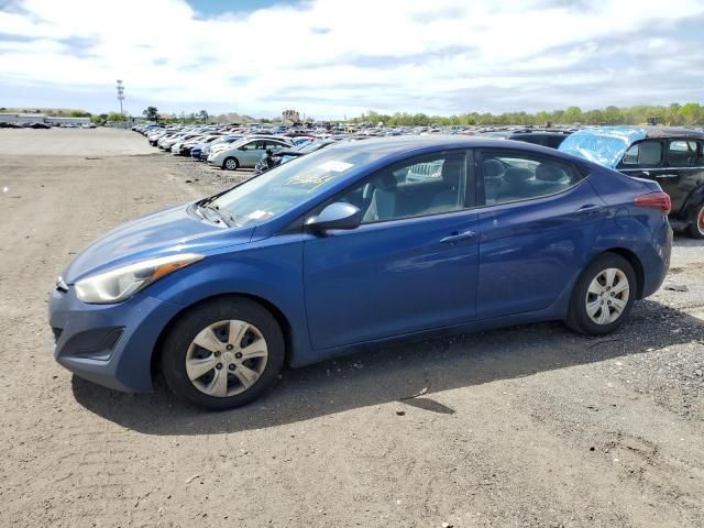 2016 Hyundai Elantra SE