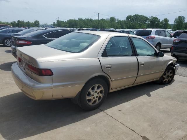 1999 Toyota Camry LE