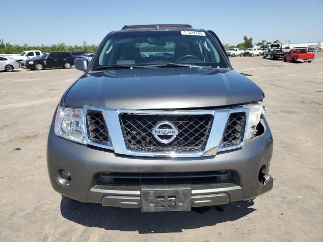 2008 Nissan Pathfinder LE