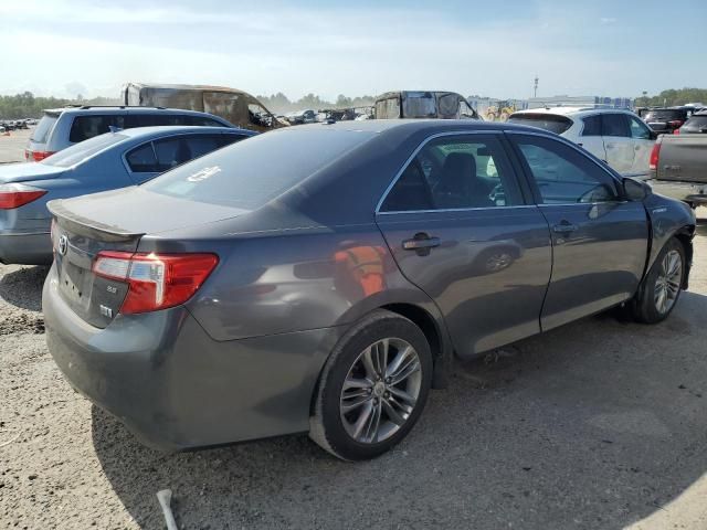 2014 Toyota Camry Hybrid