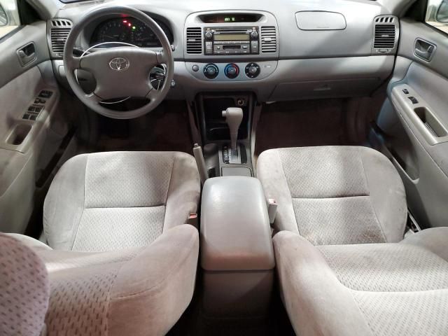 2002 Toyota Camry LE