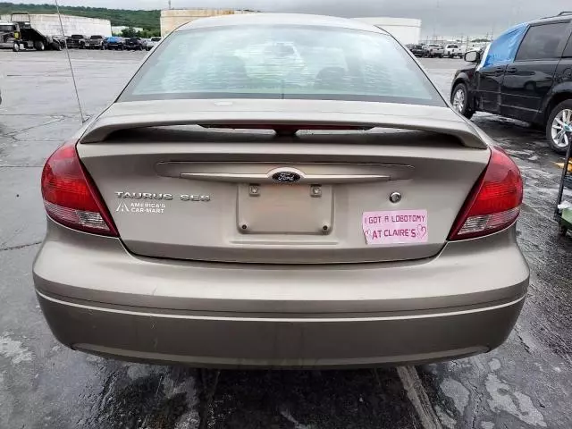 2004 Ford Taurus SES