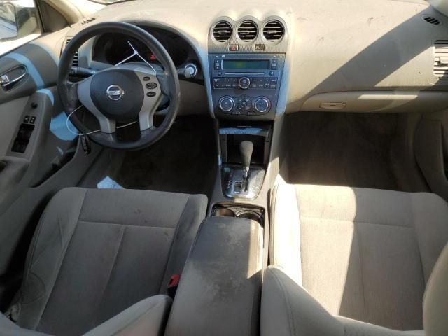 2010 Nissan Altima Base