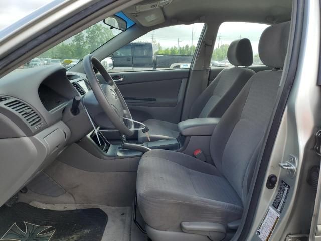 2005 Toyota Camry LE