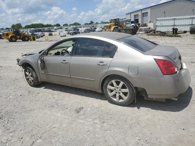 2004 Nissan Maxima SE