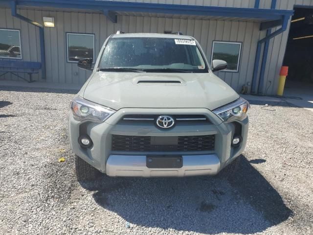 2023 Toyota 4runner SE