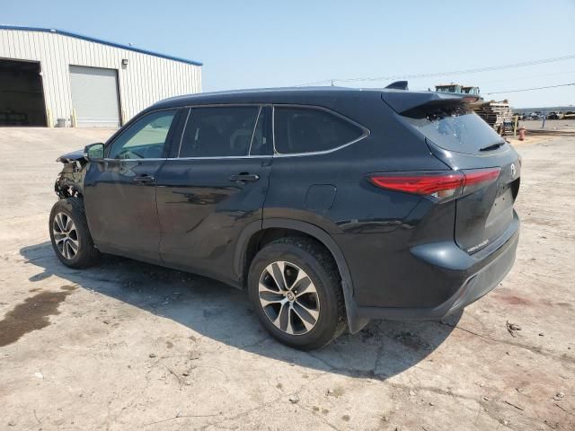 2021 Toyota Highlander XLE