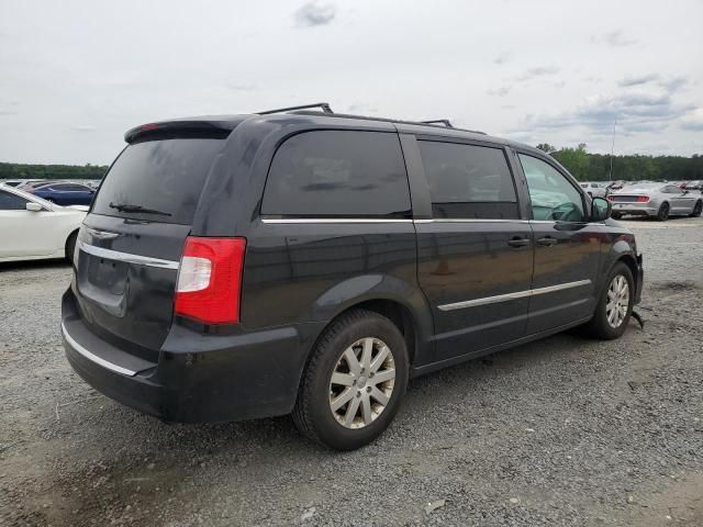 2013 Chrysler Town & Country Touring