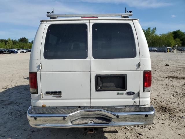 2013 Ford Econoline E350 Super Duty Wagon