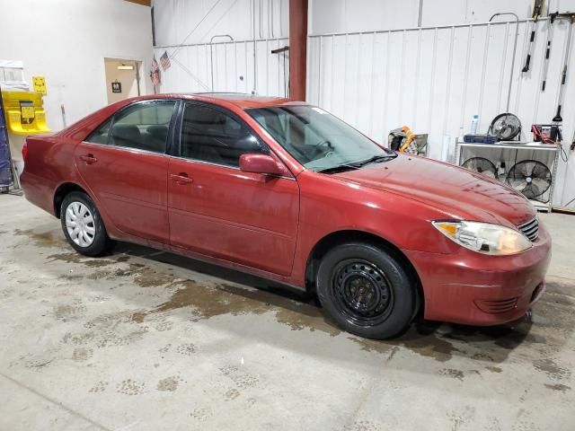 2005 Toyota Camry LE