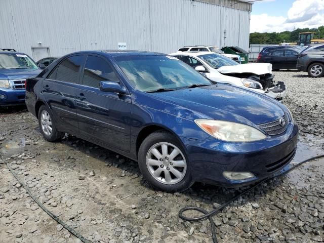 2004 Toyota Camry LE