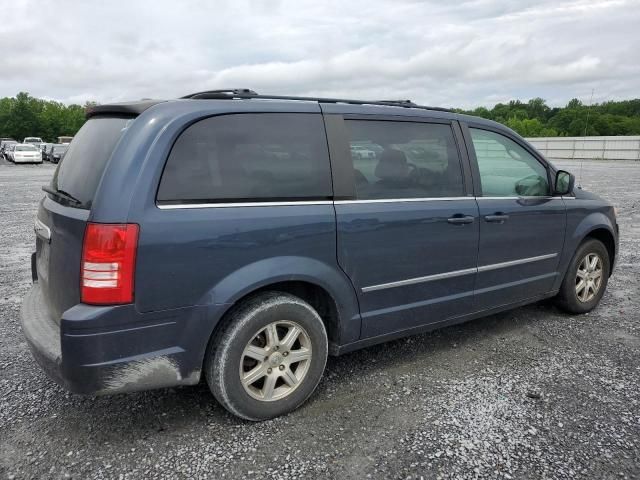 2009 Chrysler Town & Country Touring