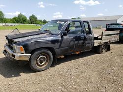 Salvage cars for sale from Copart Columbia Station, OH: 1990 Toyota Pickup 1/2 TON Extra Long Wheelbase DLX