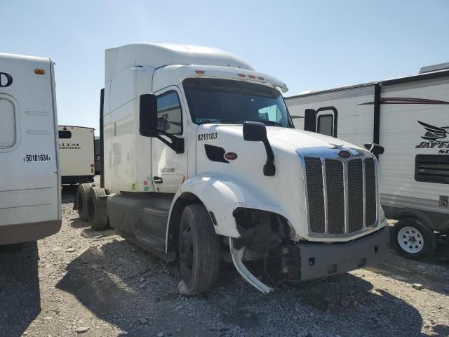 2018 Peterbilt 579