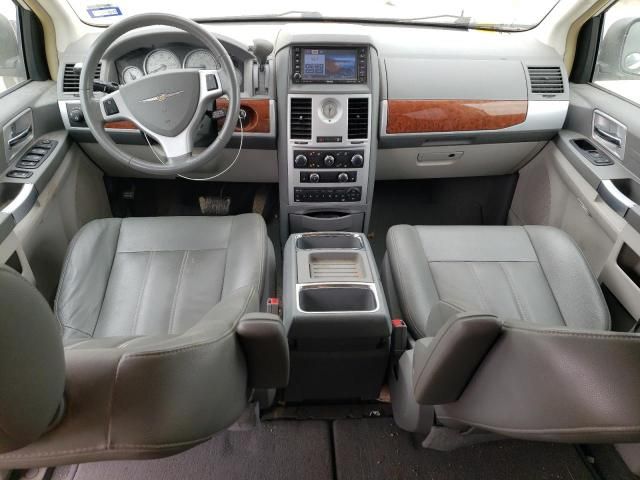 2008 Chrysler Town & Country Touring