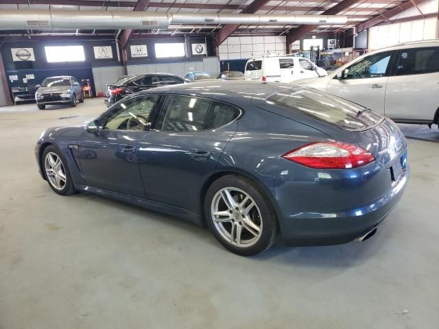 2012 Porsche Panamera 2