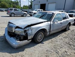 Salvage cars for sale from Copart Savannah, GA: 1996 Lincoln Town Car Signature