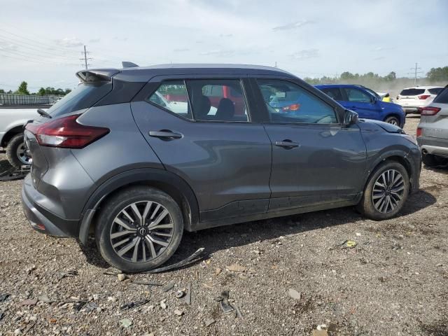 2022 Nissan Kicks SV