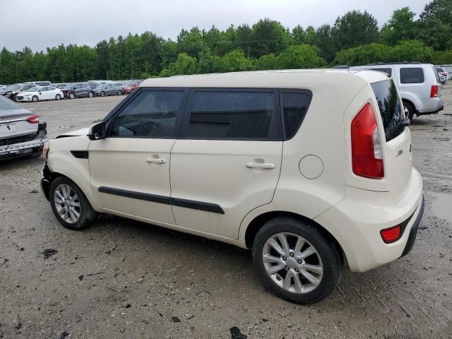 2013 KIA Soul +