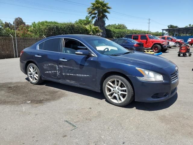 2010 Nissan Maxima S