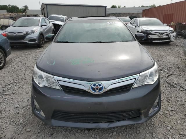 2014 Toyota Camry Hybrid