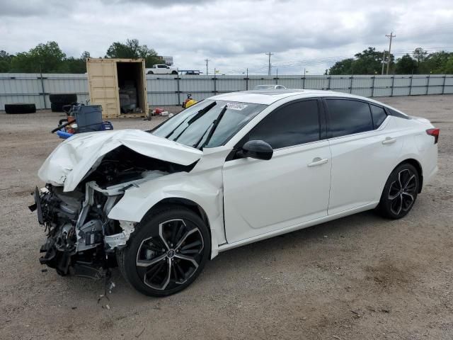 2023 Nissan Altima SR