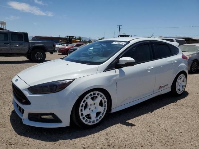 2016 Ford Focus ST