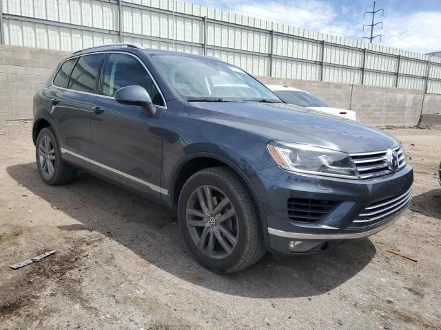 2016 Volkswagen Touareg Sport