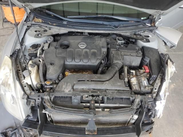 2010 Nissan Altima Base