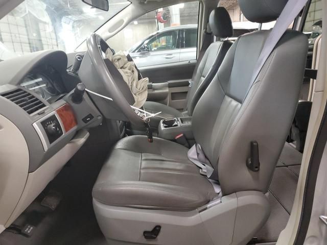 2008 Chrysler Town & Country Touring