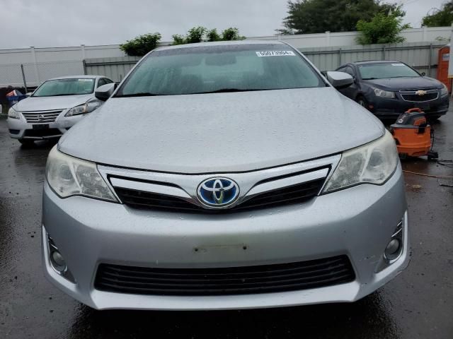 2014 Toyota Camry Hybrid